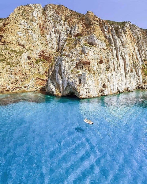 Travel Around The Paradise Today